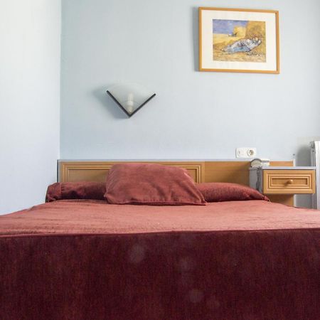 Hotel Rausan Alfajarin Room photo